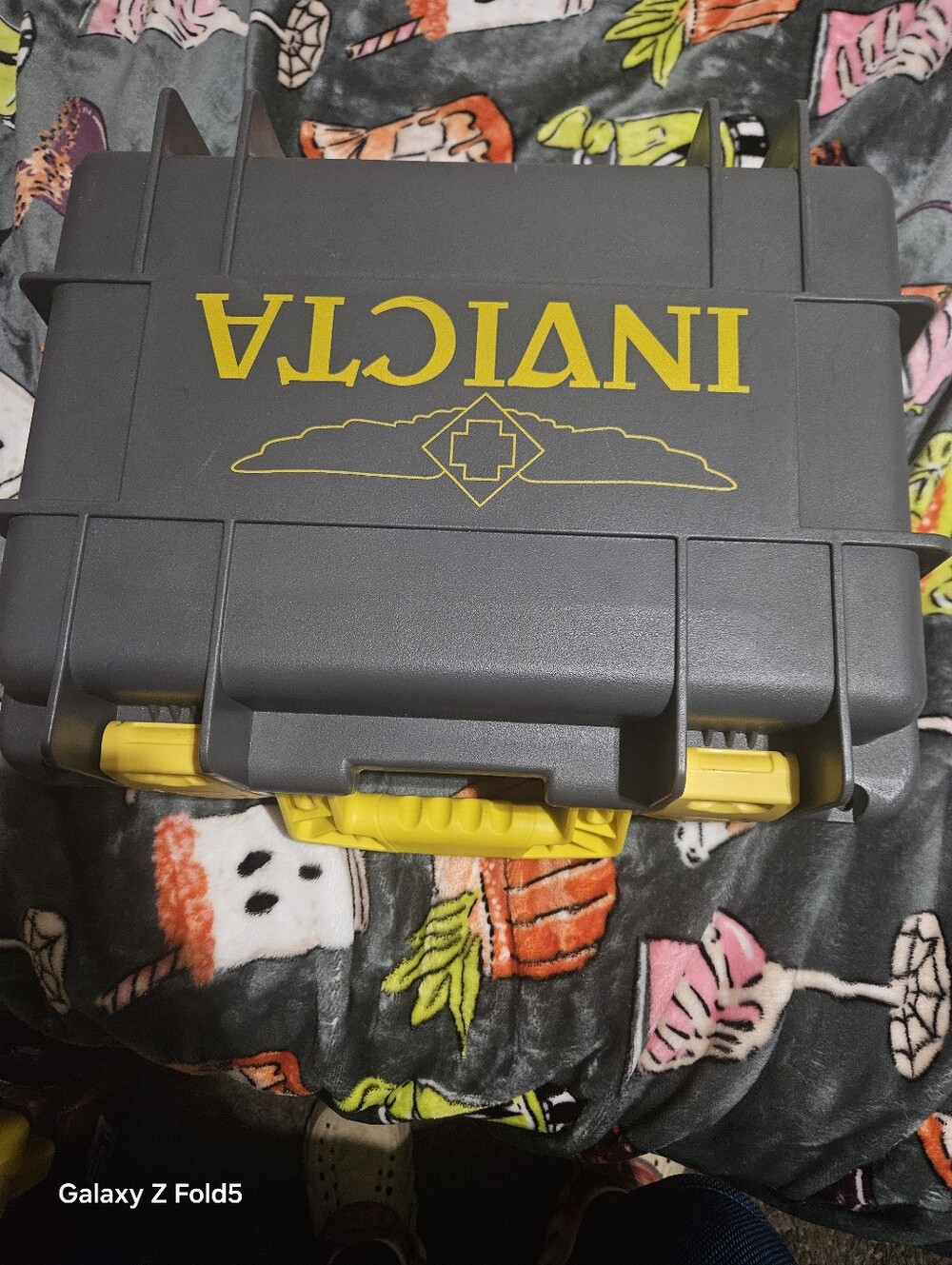 Invicta Heavy-Duty Gray and Yellow Protective Gear Case 8 Slots
